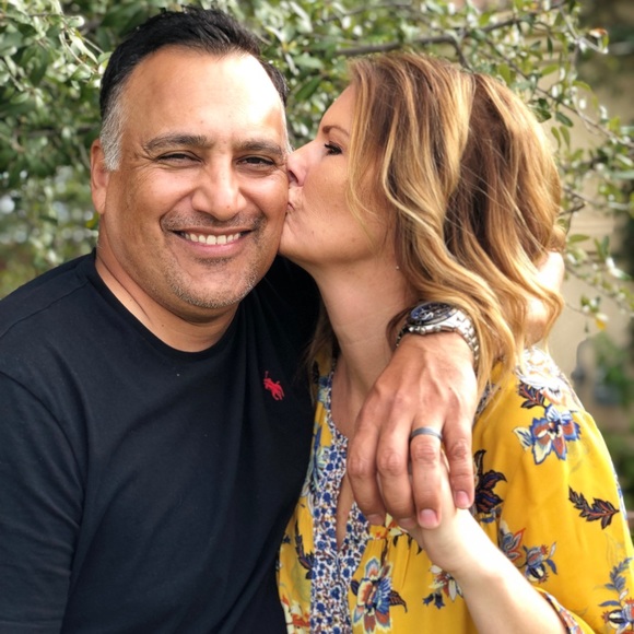 Meet your Posher, Desiree - Picture 3 of 3